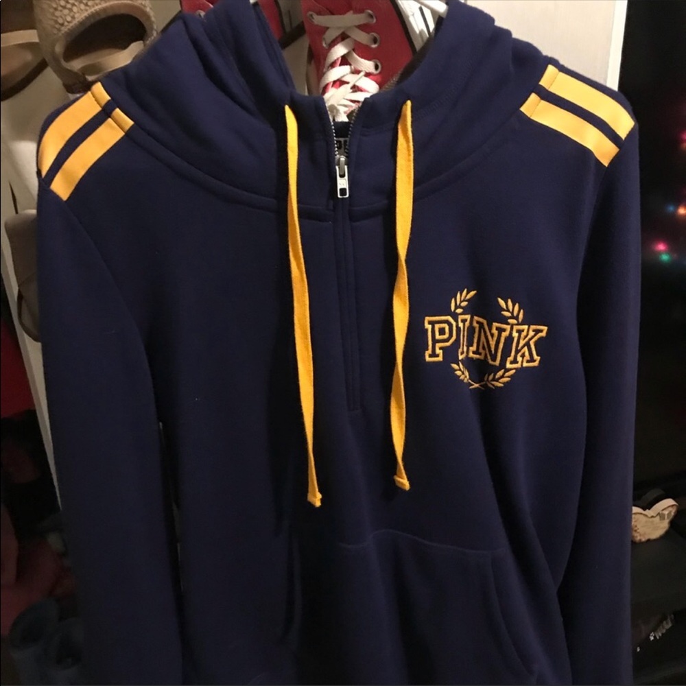 VS quarter zip hoodie